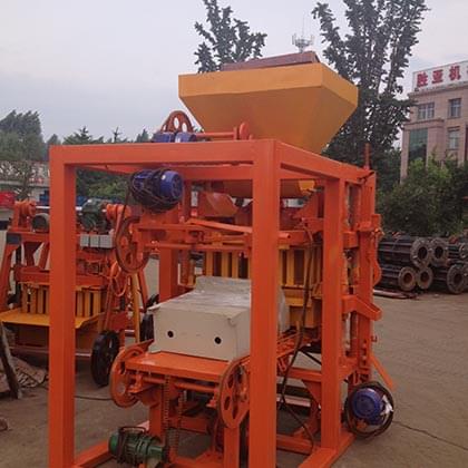 QTJ4-26 A Semi Automatic Concrete Block Making Machine